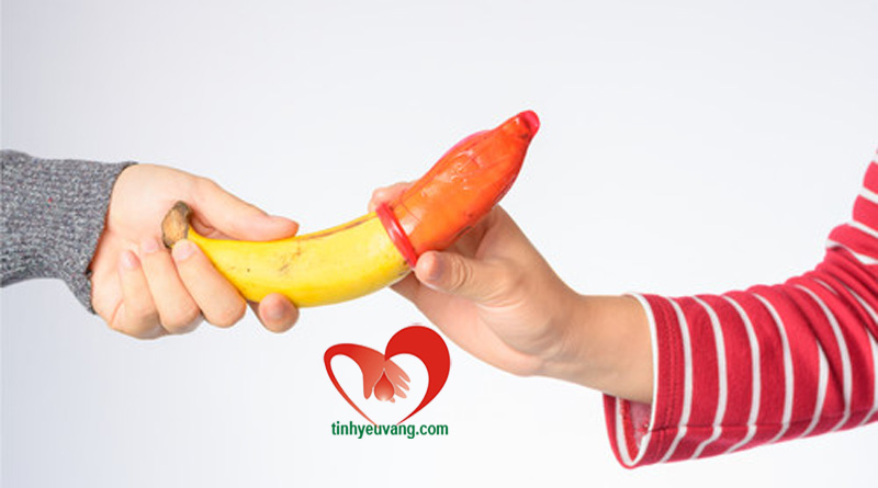 4-hop-bao-cao-su-durex-performa-12-chiec-tinhyeuvang